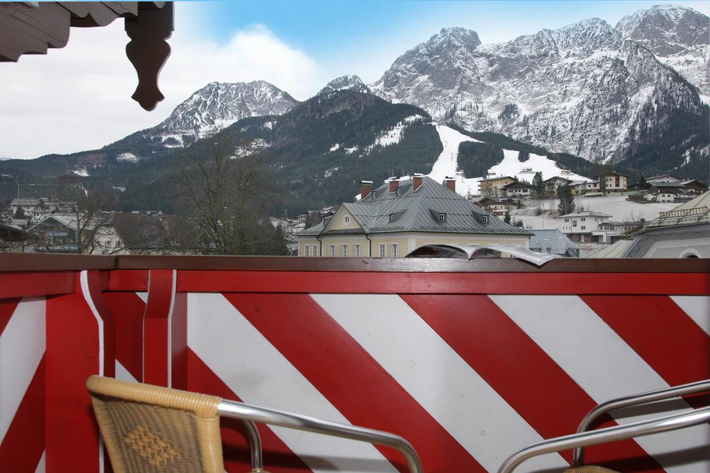Hotel Der Abtenauer Eksteriør bilde