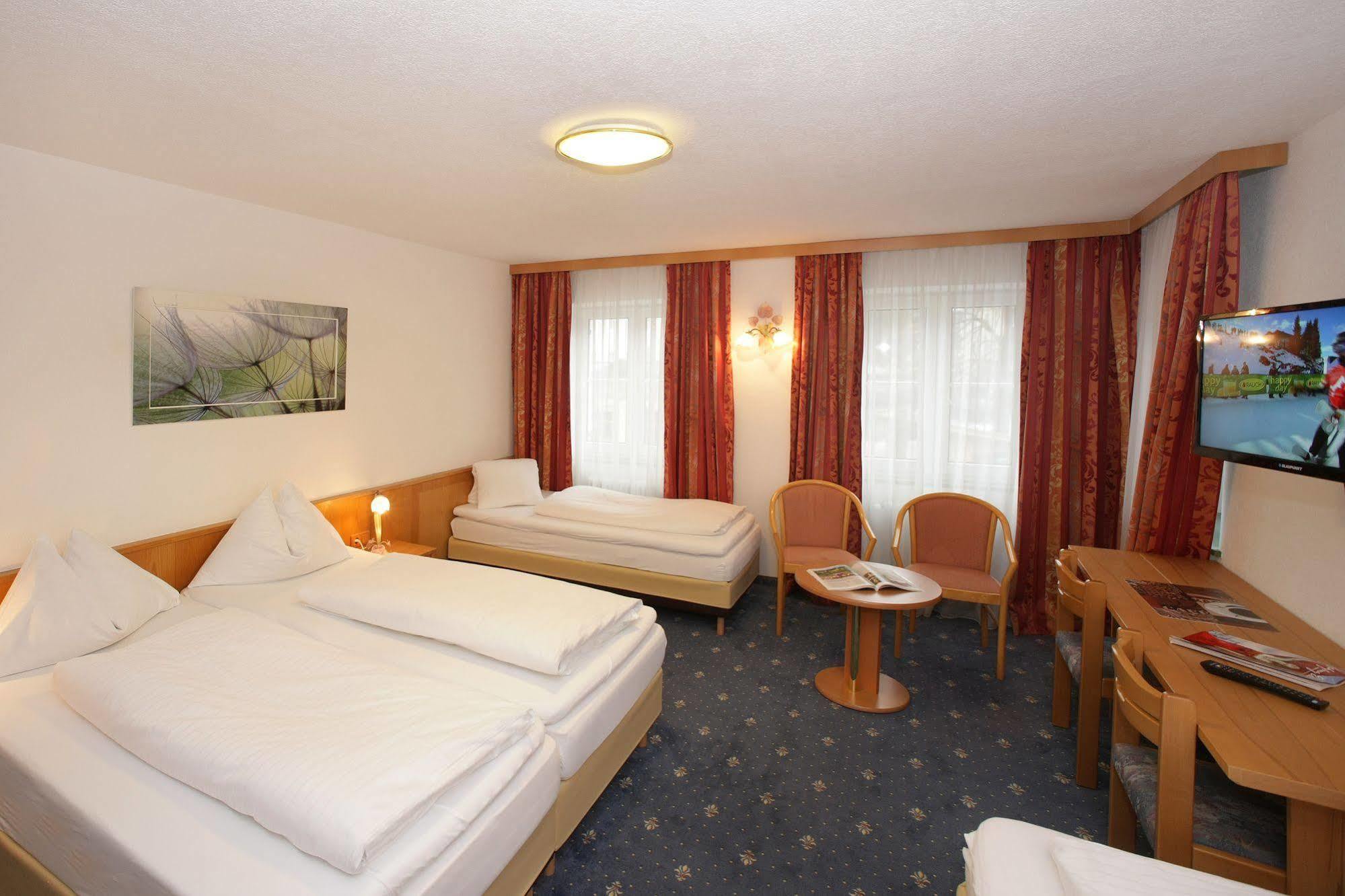 Hotel Der Abtenauer Eksteriør bilde